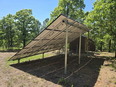 Off- Grid Cabin Adjoining National Forest - image 22