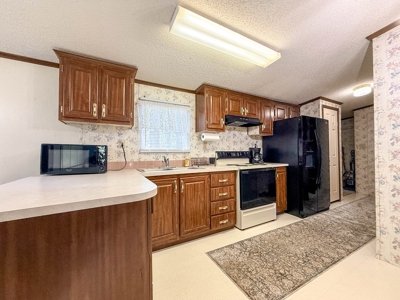 Kerr Lake Comfort: 2BR Home in the Plum Nutty Community - image 15
