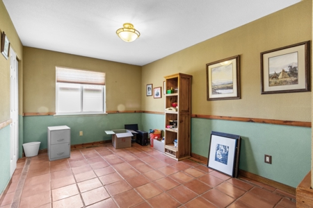 Home For Sale On Acreage With ADU in Montrose Colorado - image 18