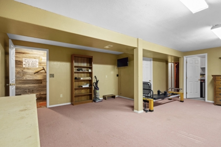 Home For Sale On Acreage With ADU in Montrose Colorado - image 25