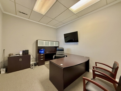 Commercial office building for sale Samson Alabama - image 5