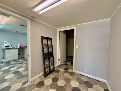 Commercial office building for sale Samson Alabama - image 20