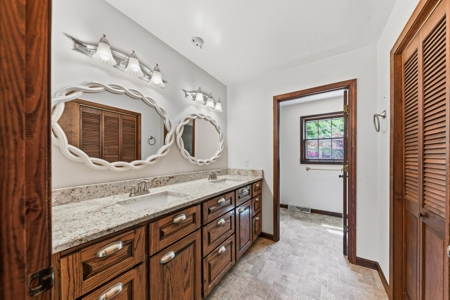 Country Home for Sale in Giles County, Tennessee - image 18