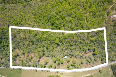 Country Home for Sale in Giles County, Tennessee - image 37