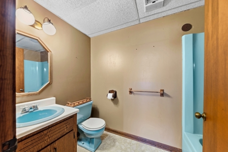 Country Home for Sale in Giles County, Tennessee - image 31