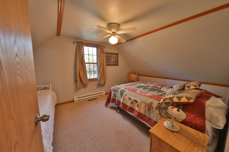 Modern Lake Retreat Minutes from Castle Rock Lake - image 32