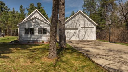 Modern Lake Retreat Minutes from Castle Rock Lake - image 39