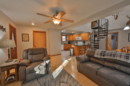 Modern Lake Retreat Minutes from Castle Rock Lake - image 15