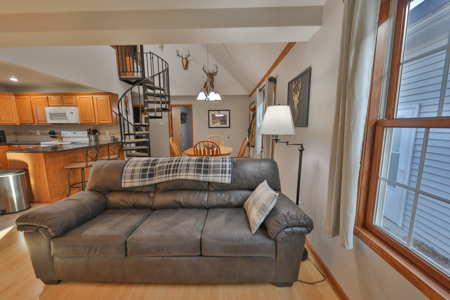 Modern Lake Retreat Minutes from Castle Rock Lake - image 16