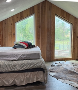 54-Acre Cattle & Horse Ranch West of De Kalb, Texas For Sale - image 14