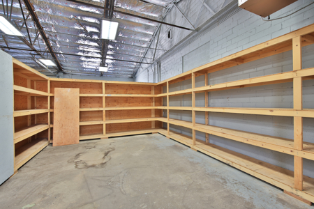 Commercial Shop/Office Space For Sale in Western Colorado - image 12