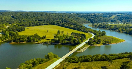 Waterfront Acreage on Table Rock Lake Near Branson, MO - image 24