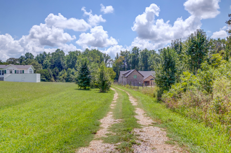Peaceful Agricultural Land with Creek – Build Your Dream Home in - image 2