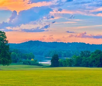 Lakefront Estate on 10 Acres with Gentle Walk to Water - image 30