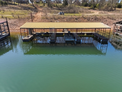 2 Homes on Bull Shoals Lake in Protem, MO - image 46