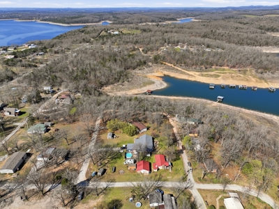 2 Homes on Bull Shoals Lake in Protem, MO - image 1