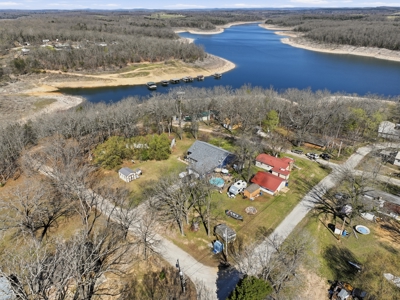 2 Homes on Bull Shoals Lake in Protem, MO - image 36
