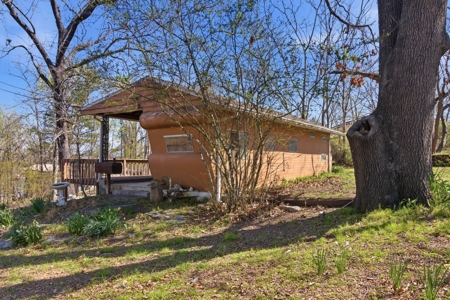 2 Homes on Bull Shoals Lake in Protem, MO - image 27