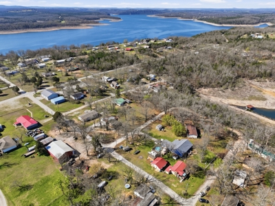 2 Homes on Bull Shoals Lake in Protem, MO - image 42