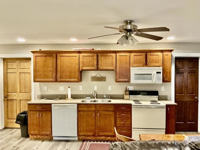 Lake Thunderhead Waterfront Home For Sale - image 35