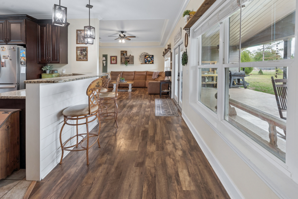 3,900 Sq Ft Home on Acre Lot – Dual Walk-In Closets, Clawfoot Tub