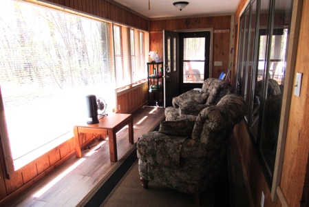 Rustic Waterfront Cabin on Net Lake For Sale in Holyoke, MN - image 14