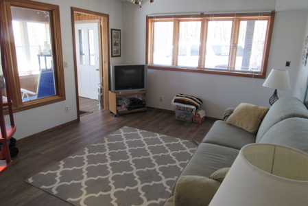 Rustic Waterfront Cabin on Net Lake For Sale in Holyoke, MN - image 8