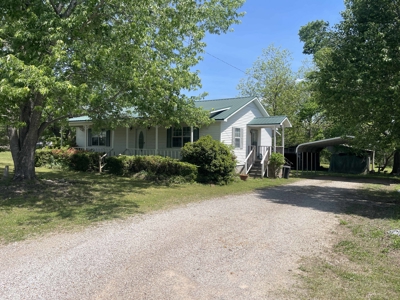 Country Home For Sale In Mcnairy County Tn With 1.44 +/- Acres - image 2