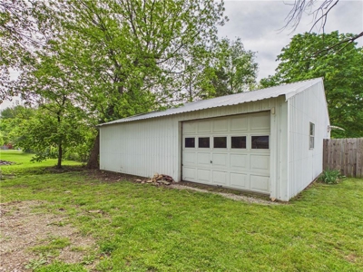 Remodeled Home and Shop on Double Lot For Sale Berryville - image 12