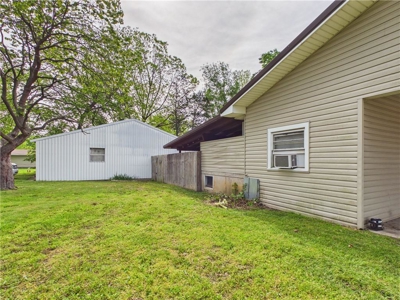 Remodeled Home and Shop on Double Lot For Sale Berryville - image 5