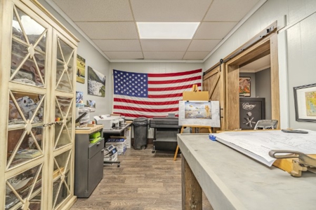 newly remodeled 2700 sqft commercial building with full basement - image 8
