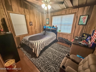 23 Acres of Riverfront Property with Sand Bar and Cabins - image 12