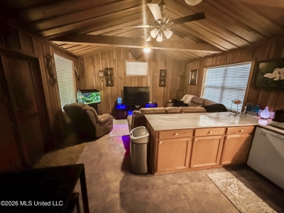 23 Acres of Riverfront Property with Sand Bar and Cabins - image 18