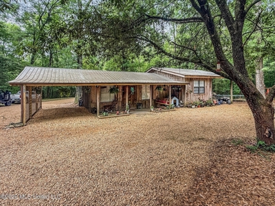 23 Acres of Riverfront Property with Sand Bar and Cabins - image 6