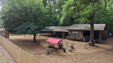 23 Acres of Riverfront Property with Sand Bar and Cabins - image 3