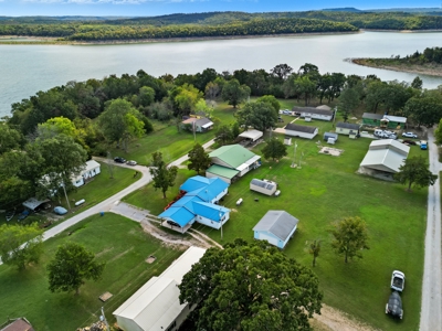 Stylish Home on Bull Shoals Lake Peninsula in Protem, MO - image 27