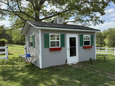 Custom Home And Pastureland For Sale In North Central Arkansas - image 16