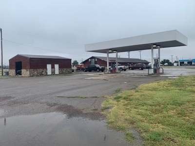Convenience Store For Sale Lone Wolfe, OK - image 36