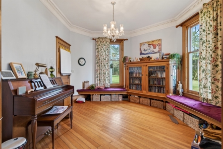 Beautiful Victorian Home with 5704 sq ft with Barn on 8.98 Acres - image 33