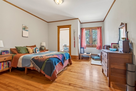 Beautiful Victorian Home with 5704 sq ft with Barn on 8.98 Acres - image 39