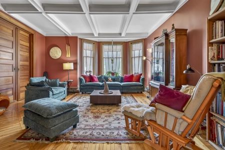 Beautiful Victorian Home with 5704 sq ft with Barn on 8.98 Acres - image 29