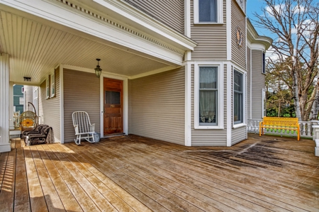 Beautiful Victorian Home with 5704 sq ft with Barn on 8.98 Acres - image 16