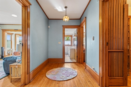 Beautiful Victorian Home with 5704 sq ft with Barn on 8.98 Acres - image 41