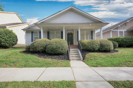 One Story Home Close to Amenities and Birkdale in Huntersville - image 2