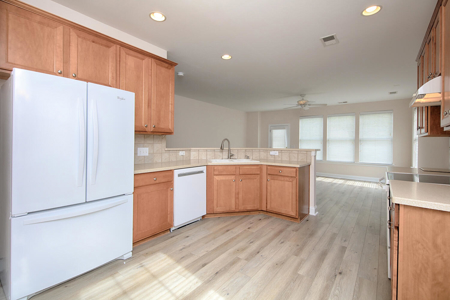 One Story Home Close to Amenities and Birkdale in Huntersville - image 13