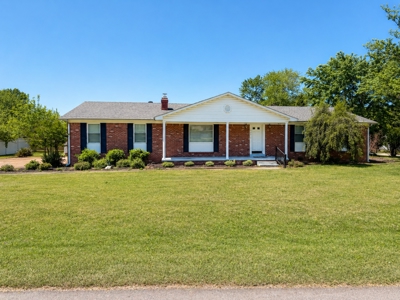 4 Bedroom Home with 2 Primary Suites For Sale in Jackson TN - image 1