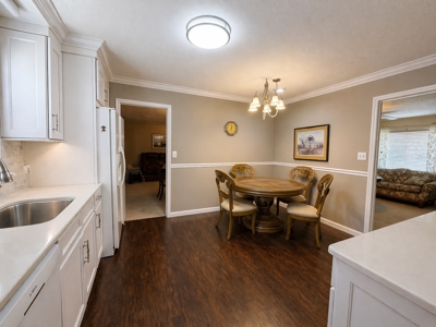 4 Bedroom Home with 2 Primary Suites For Sale in Jackson TN - image 7