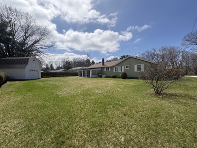 One Level living in this meticulously maintained home. - image 20