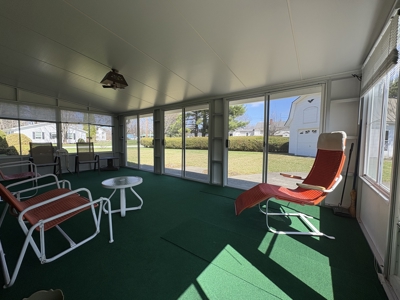 One Level living in this meticulously maintained home. - image 16