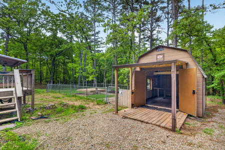 Rustic Cabin on 13.93 Acres – Near Lake Wister & Ouachita Forest - image 9